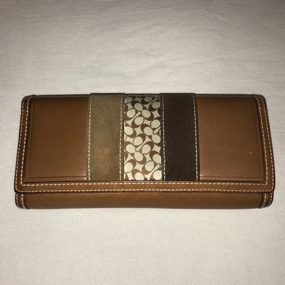 Coach Brown Leather Limited Edition wallet - Picture 1 of 8